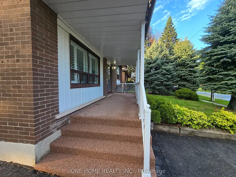 223 Elmwood Rd — Photo 2