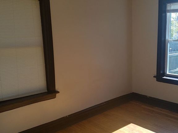 2nd image of 3810 Keokuk St APT 1E