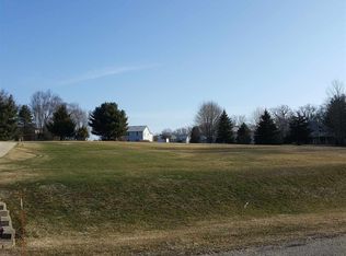 2121 Hawthorne Dr, Davis, IL 61019