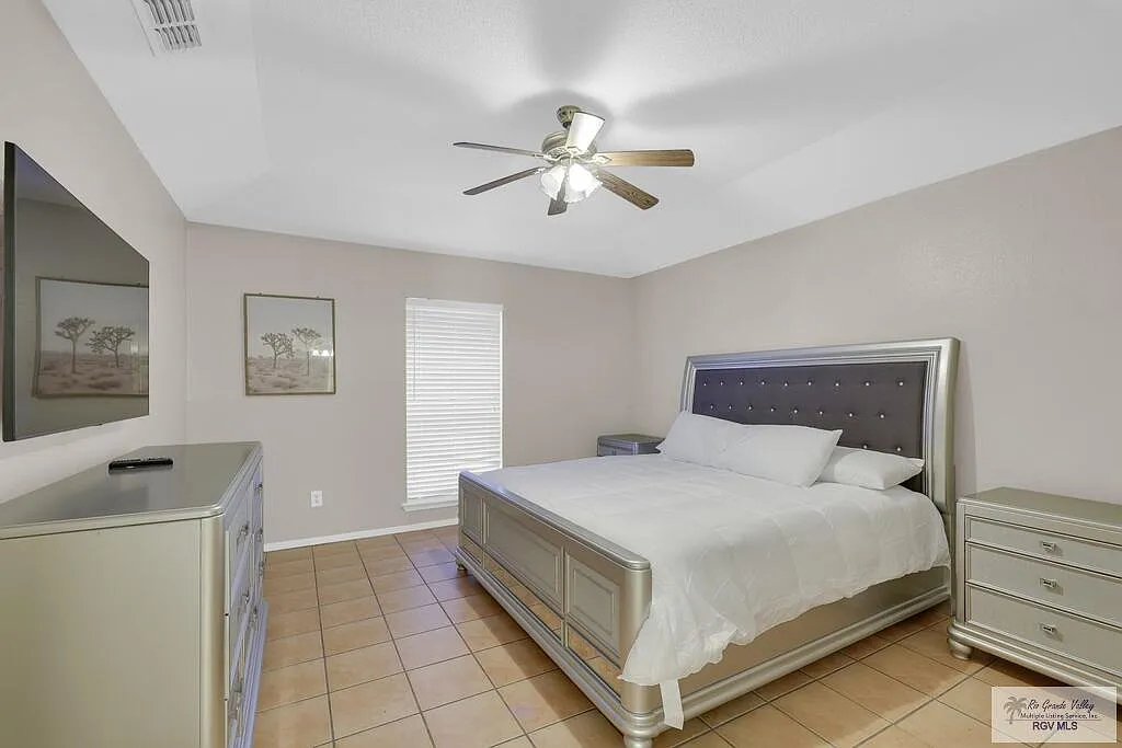 1602 Avocet Ave — Photo 4