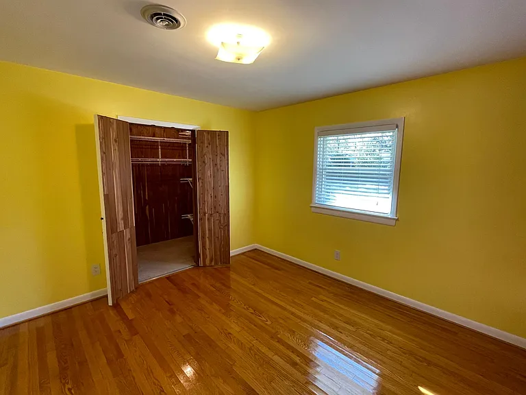 102 Caran Rd — Photo 27