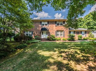 1919 Karen Ave, Bowling Green, KY 42104