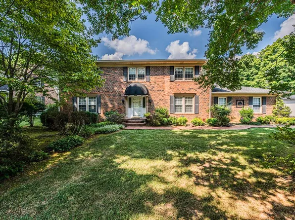 1919 Karen Ave, Bowling Green, KY 42104