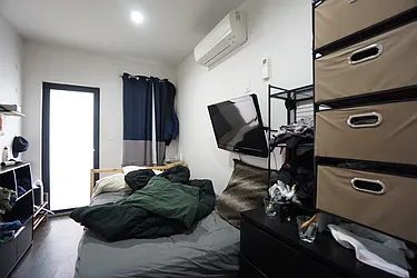 Rented by Rennit Inc.