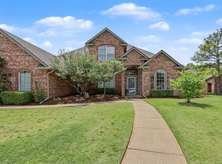 13801 Plantation Way, Edmond, OK 73013