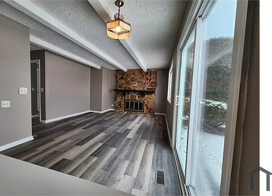 332 Drake Ave — Photo 6