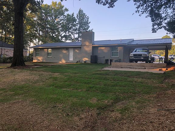 4th image of 3904 University Blvd E