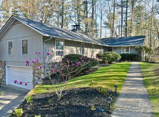 3 Brook Forest Dr, Arden, NC 28704