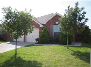 2725 Sunlight Dr, Little Elm, TX 75068