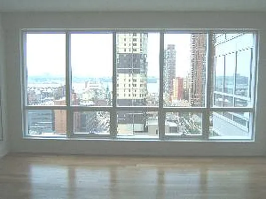 Sold by Corcoran | media 16