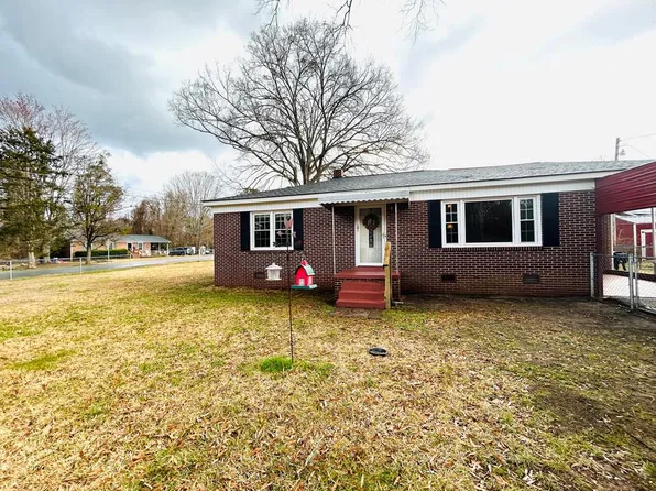 101 Billee St, Greenwood, SC 29649