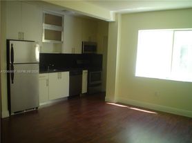 2931 Sheridan Ave, Miami Beach, FL