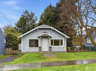 8553 Dayton Avenue N, Seattle, WA 98103