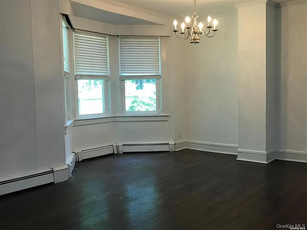 3 bed, 2.0 bath, 1500 sqft, $3,850 — Photo 3