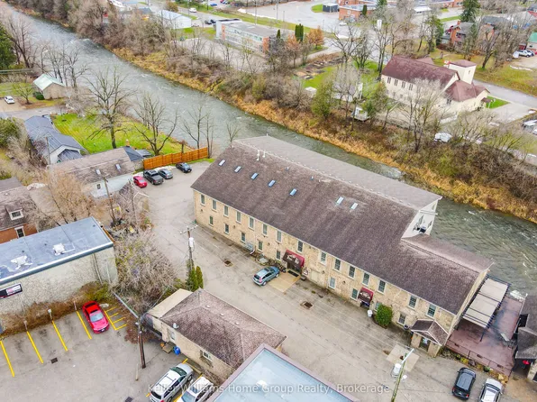 160 Saint David St S #2D, Centre Wellington, ON N1M 2L3