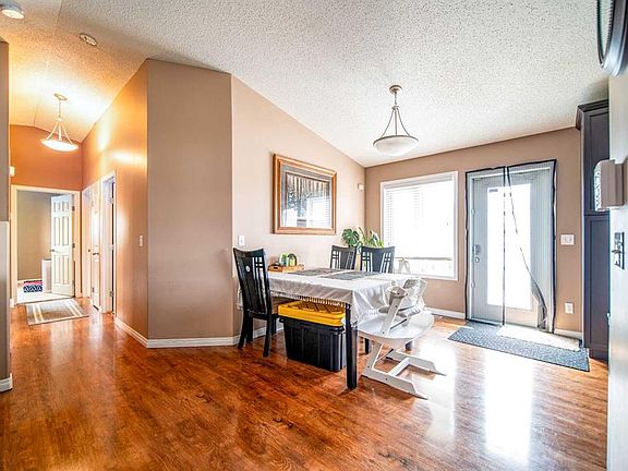 5th image of 1025 W 30th St