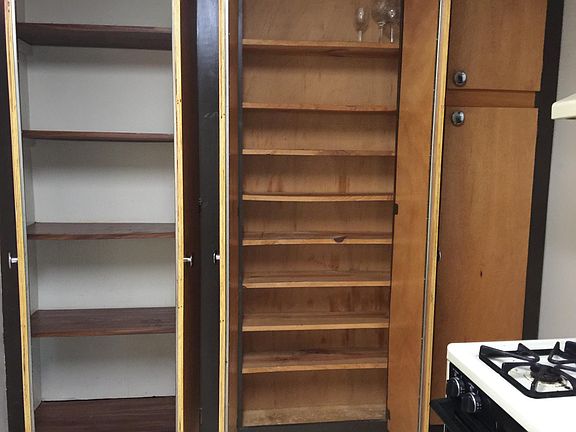 5th image of 260 Goodview Ave APT C