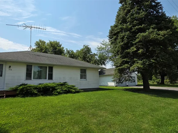 306 W 2nd St, Orient, IA 50858
