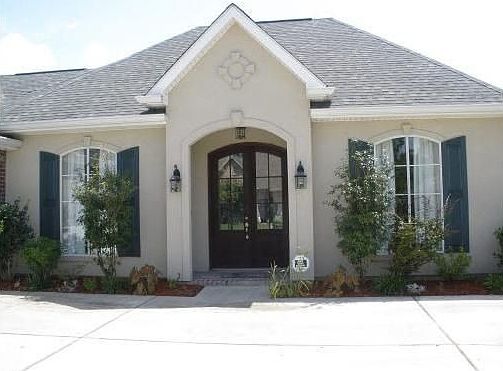 2nd image of 212 Oxbow Dr