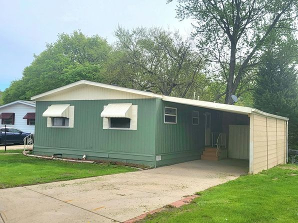 1117 Richard Rd #131, Elgin, IL 60123