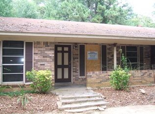 112 Daniel Bowen Rd, Mendenhall, MS 39114