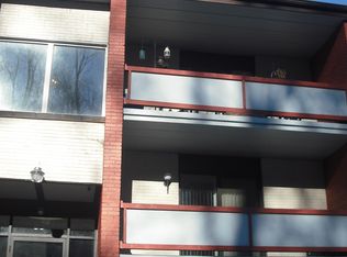 65 Locust Ridge Dr APT 3A, Pittsburgh, PA
