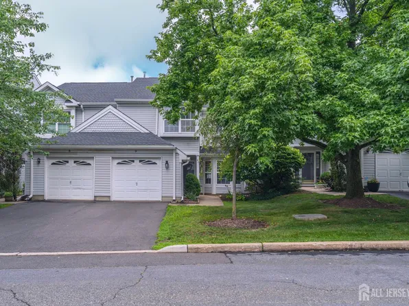 9 Lamberson Ct, Sayreville, NJ 08872