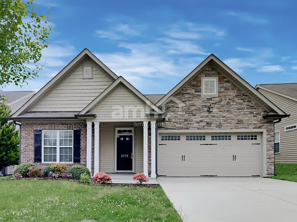 5734 Misty Meadows Ct, Clemmons, NC 27012