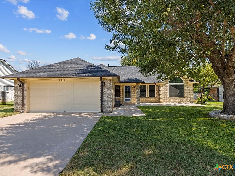 1st image of 4810 Castlewood Dr