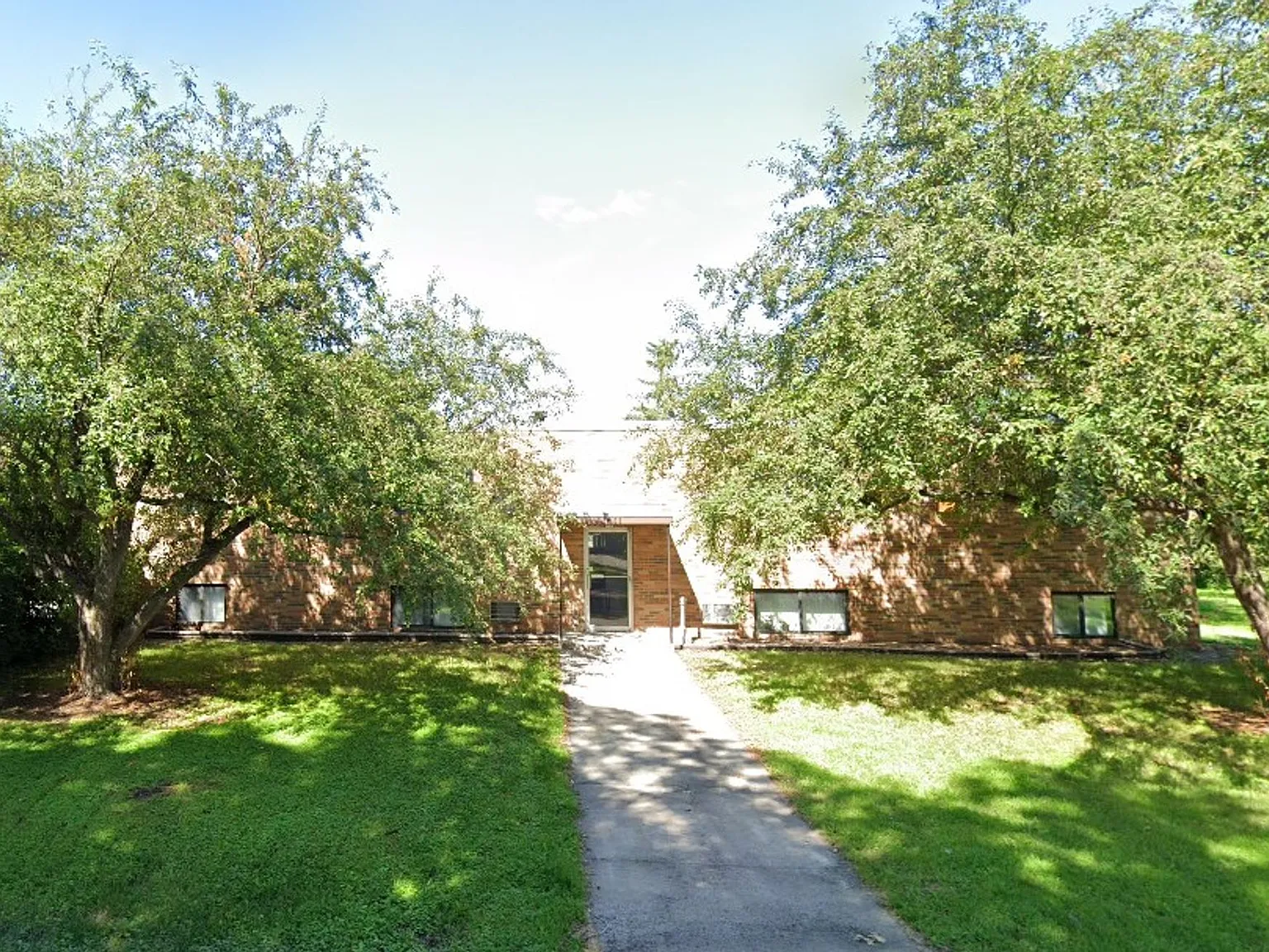 Welcome to 611 Eglon Ave in Glyndon! — Photo 3