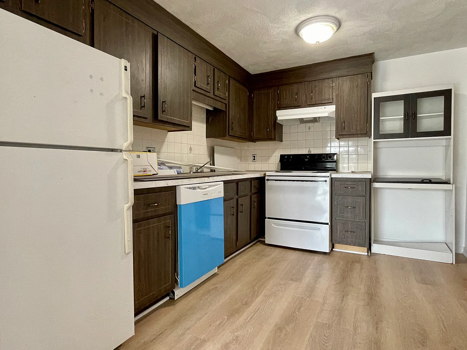 2 bed, 900 sqft, $2,450 — Photo 4