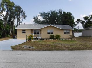 8421 Blackberry Rd, Fort Myers, FL 33967