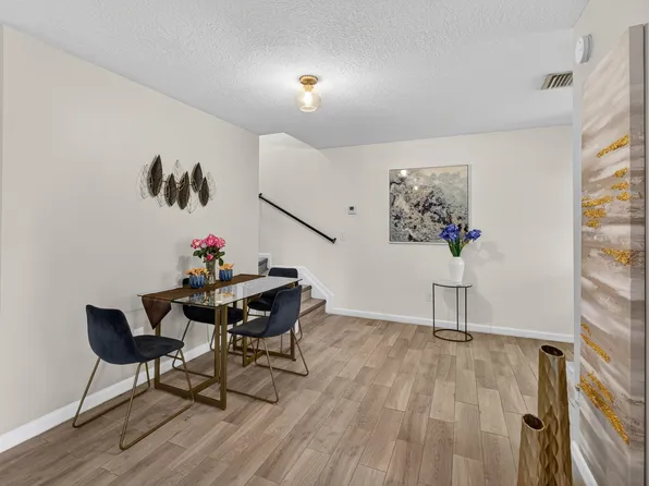 2403 Lena Lane #603, West Palm Beach, FL 33415