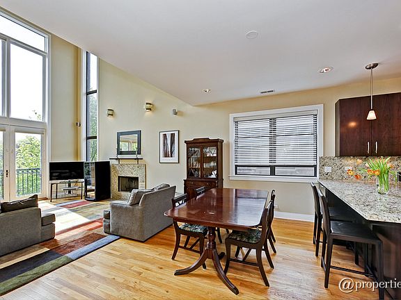Living Room/Dining Room