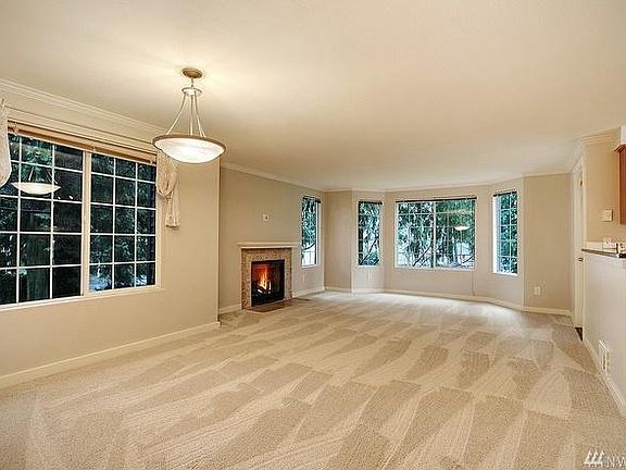 3rd image of 10004 NE 120th Ln