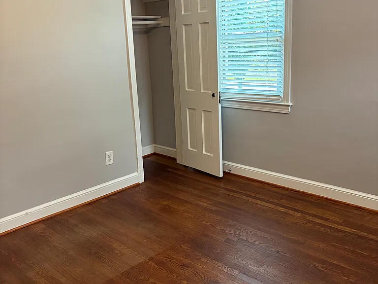 4308 E West Hwy — Photo 26