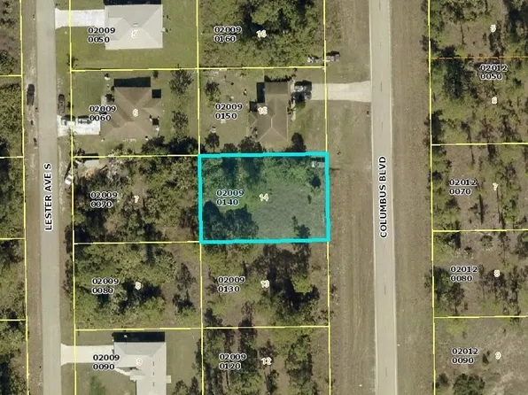 324 Columbus Blvd S, Lehigh Acres, FL 33974
