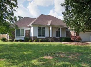 46 Coral Ct, Bowling Green, KY 42104