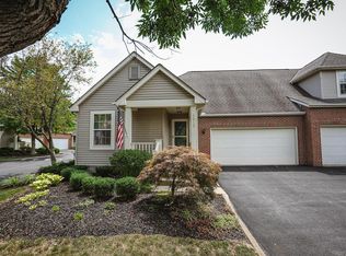 7013 Greensview Village Dr, Canal Winchester, OH 43110