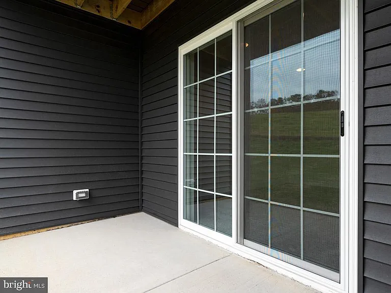 1354 Station House Ln — Photo 23