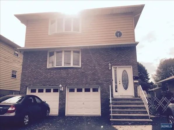 380 Garibaldi Ave, Lodi, NJ 07644