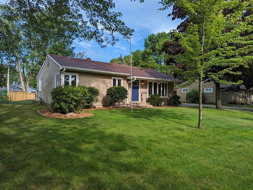 1st image of 3683 Cranbrook Dr