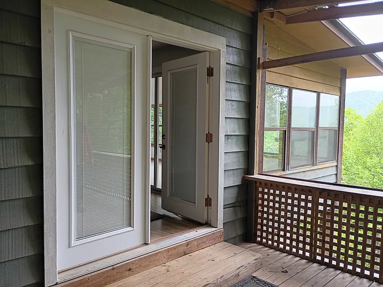 24 Dogwood Ln — Photo 6