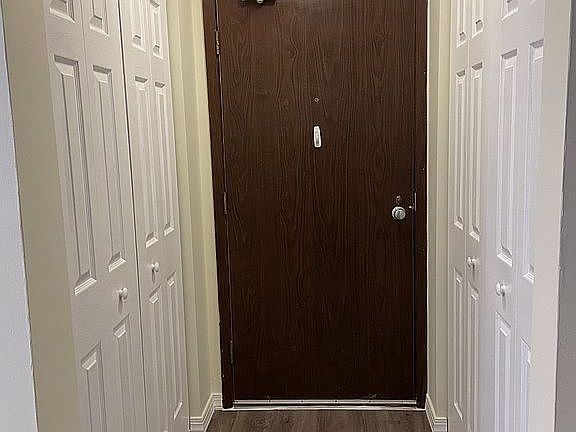 2nd image of 6181 Knollwood Dr #101