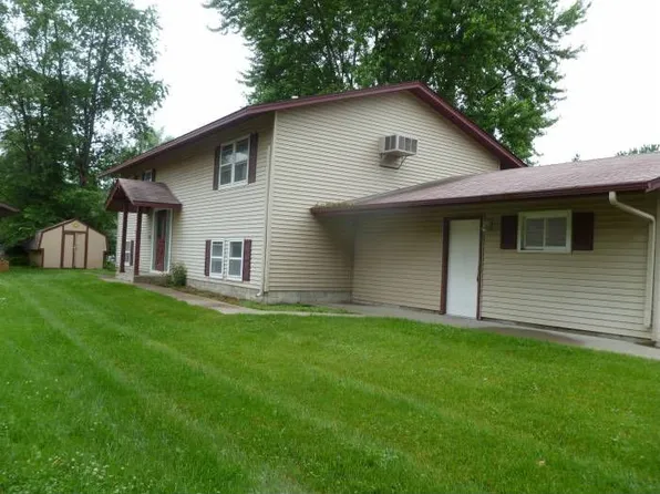 1818 Eugene St, White Bear Lake, MN 55110