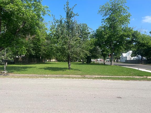 2nd image of 300 Turney St