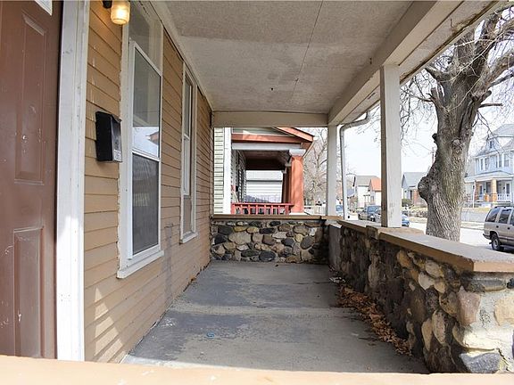 5th image of 1862 Barth Ave