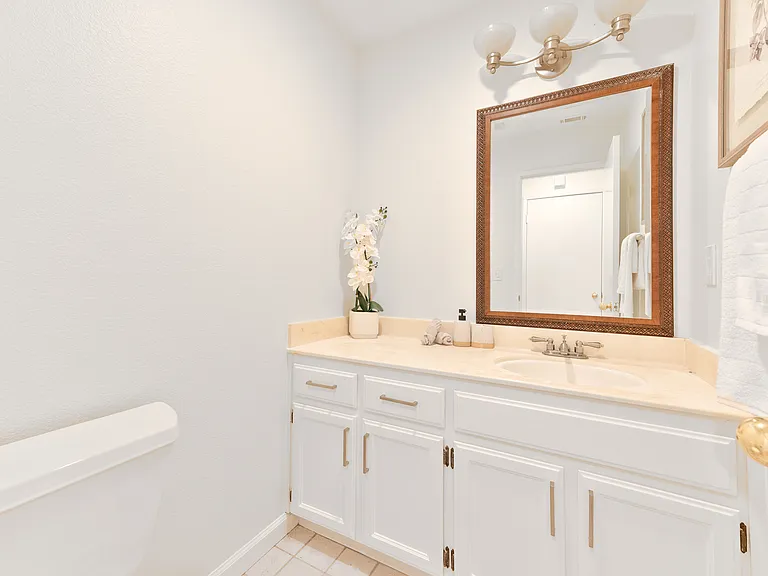 38720 Stonington Ter #A — Photo 24