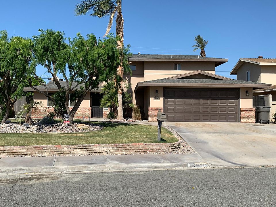 1st image of 43871 Silverwood Dr
