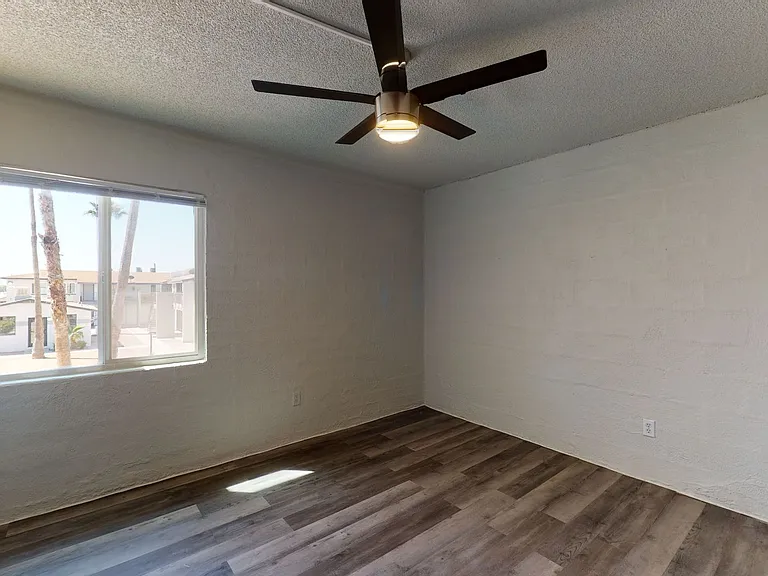Golden Key Apartments — Photo 23